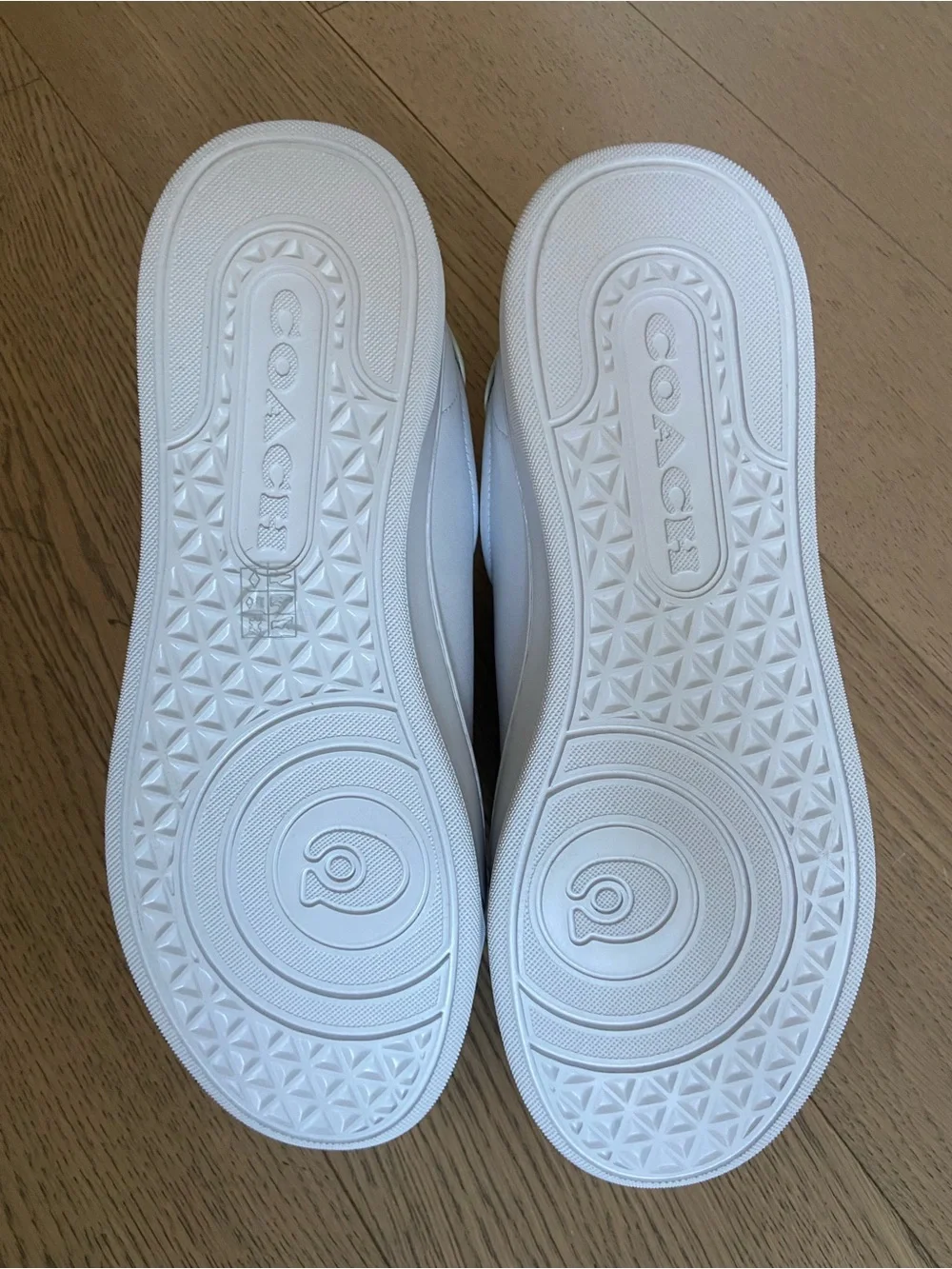 Coach White Sneakers - Picture 5 of 9